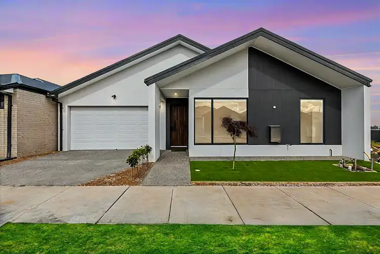 Main view of Homely house listing, 10 Mulholland Street, Kalkallo VIC 3064