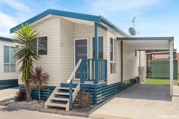 Main view of Homely house listing, 6/31 Kalaroo Road, Redhead NSW 2290
