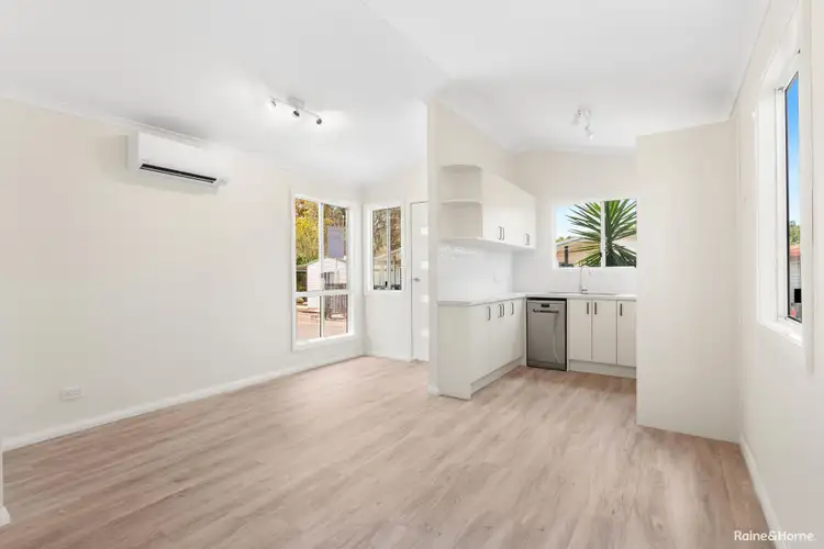 Third view of Homely house listing, 6/31 Kalaroo Road, Redhead NSW 2290