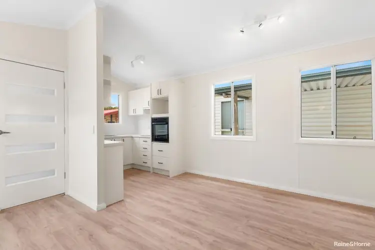 Fourth view of Homely house listing, 6/31 Kalaroo Road, Redhead NSW 2290