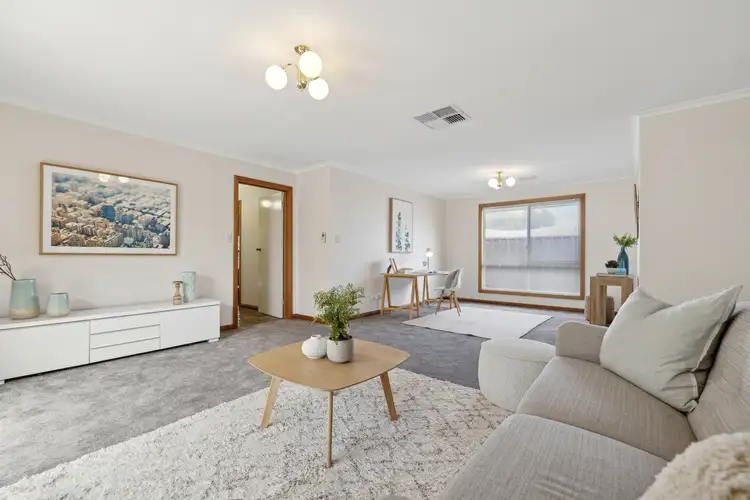 2 Mildara Close, Woodcroft SA 5162