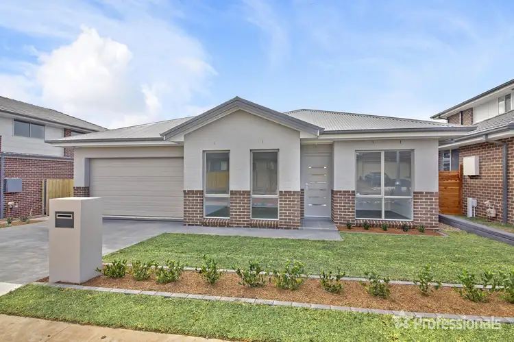 60 Milton  Circuit, Oran Park NSW 2570