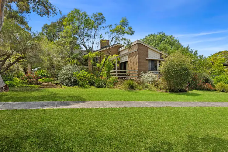 71 Menzies Drive, Sunbury VIC 3429