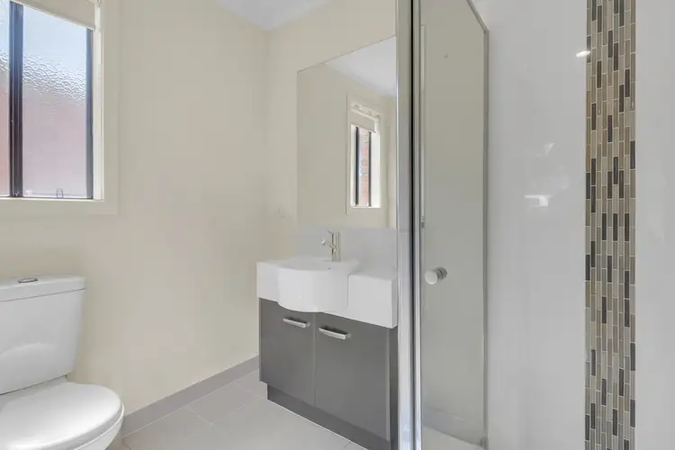Seventh view of Homely house listing, 10 Cable Circuit, Craigieburn VIC 3064