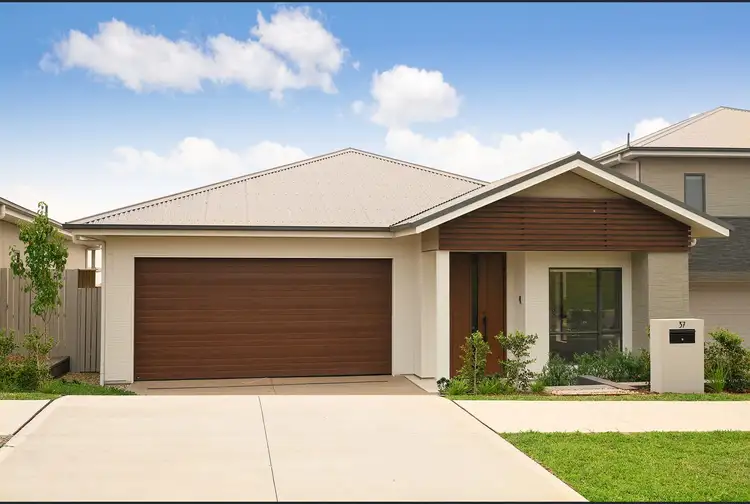 37 Brewerton Close