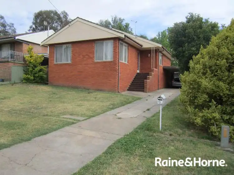 1 Violet Street, South Bathurst NSW 2795