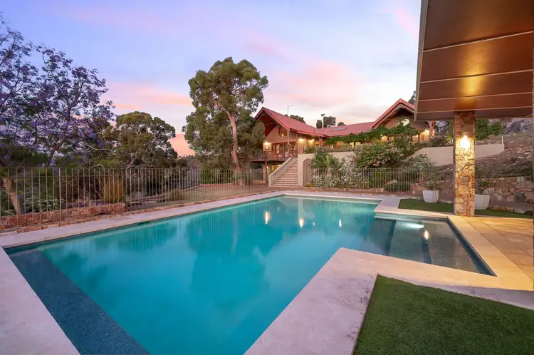 43 Abraham Close, Baskerville WA 6056