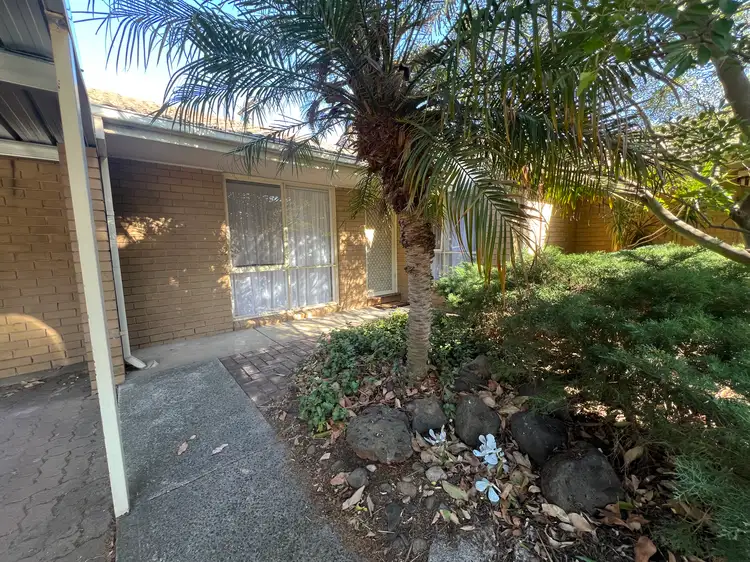 13/2 Mascoma Street, Strathmore VIC 3041