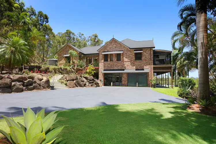 52 Parkway Drive, Advancetown QLD 4211
