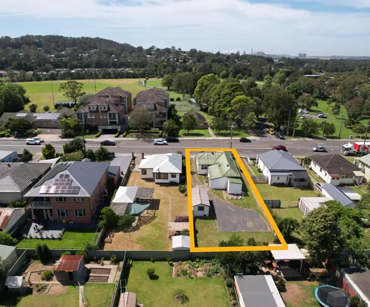 Seventh view of Homely block of units listing, 12 Princes Highway, Figtree NSW 2525