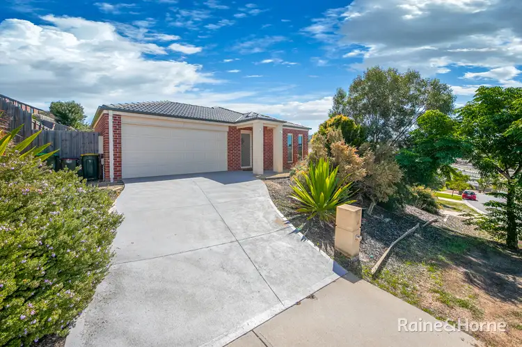 14 Glastonbury Drive, Sunbury VIC 3429