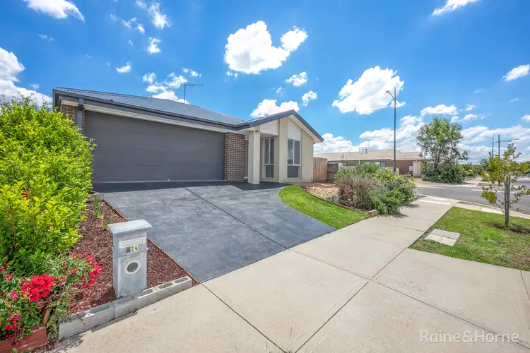 Main view of Homely house listing, 124 James Melrose Drive, Brookfield VIC 3338