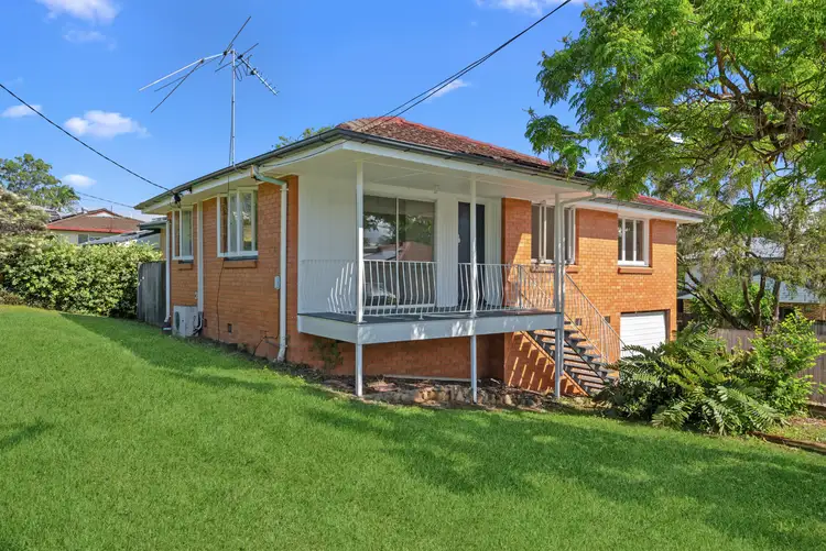 29 Derrima Crescent, Ferny Hills QLD 4055
