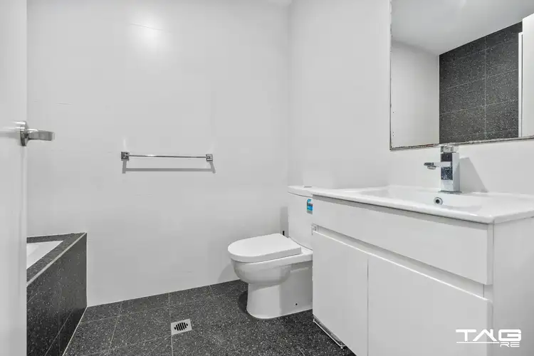 Sixth view of Homely apartment listing, C3/35 Toongabbie Road, Toongabbie NSW 2146