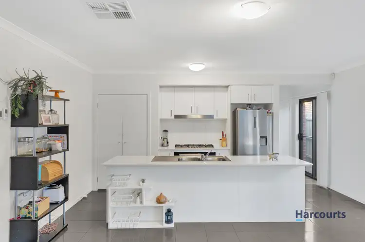 Sixth view of Homely house listing, 32 Beagle Street, Tarneit VIC 3029