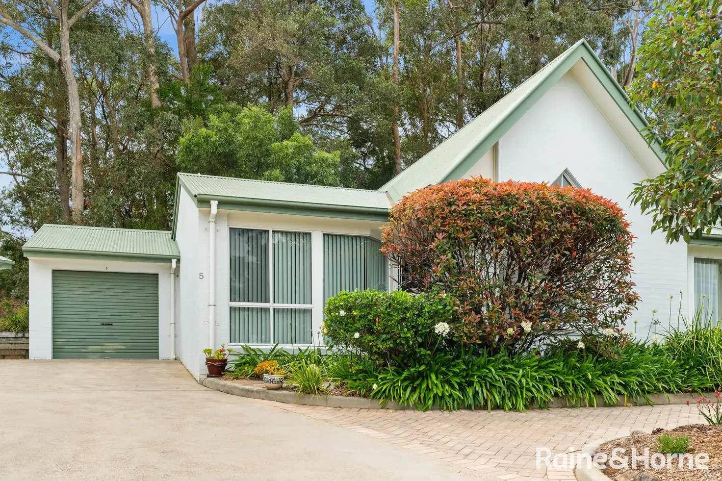 Main view of Homely villa listing, 5/13-15 Augusta Place, Mollymook Beach NSW 2539