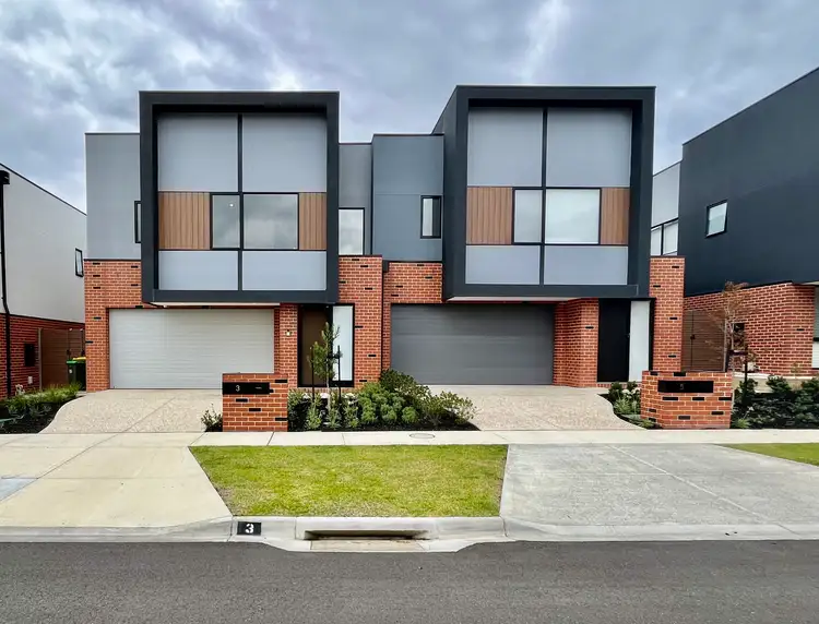 3 Bluestone Avenue, Burwood East VIC 3151