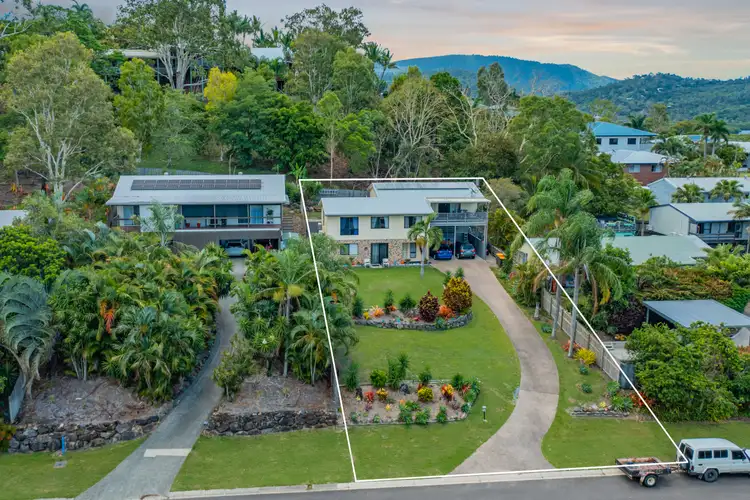Second view of Homely house listing, 8 Grace Avenue, Cannonvale QLD 4802