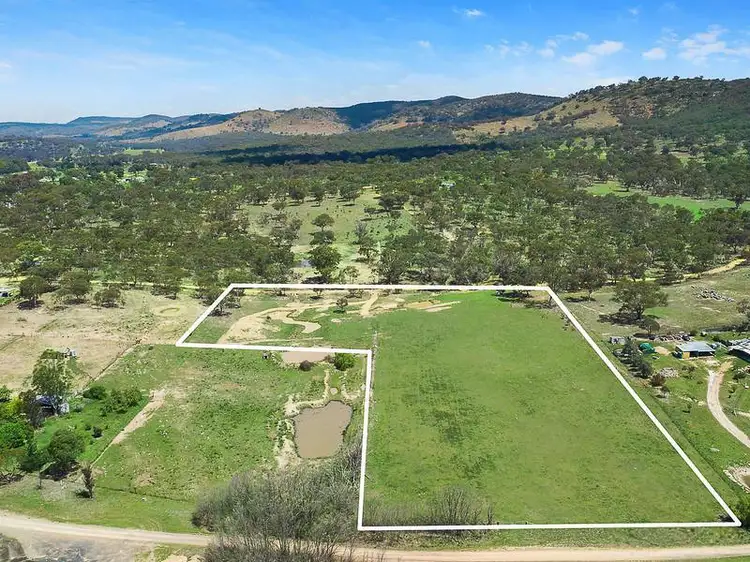 13 Wilson Road, Windeyer NSW 2850
