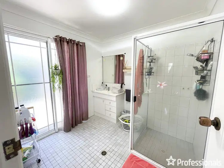 Fifth view of Homely unit listing, 1/138 Soldiers Road, Bowen QLD 4805