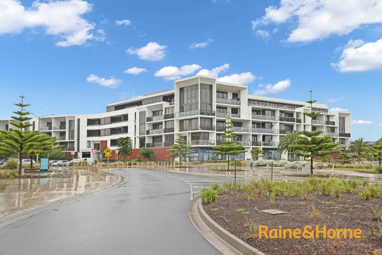 114/33 Quay Boulevard, Werribee South VIC 3030