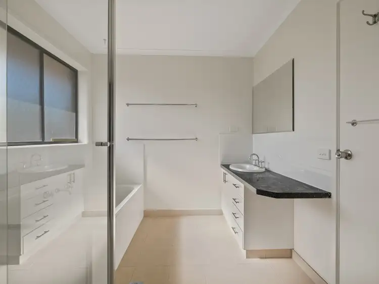 Seventh view of Homely unit listing, 3/1013 Wewak Street, North Albury NSW 2640