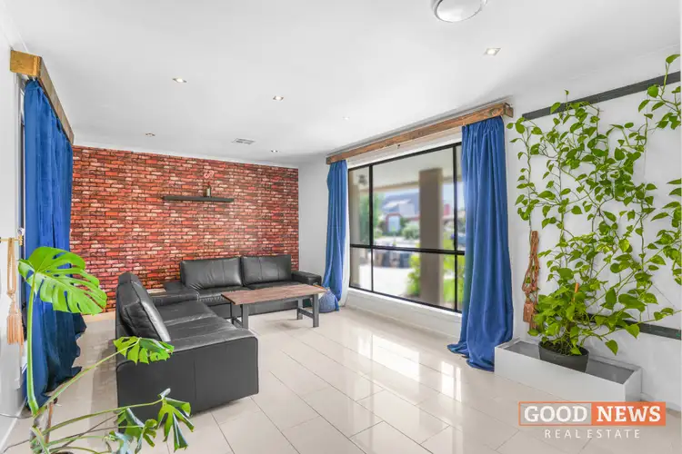 Second view of Homely house listing, 5 Evrah Drive, Hoppers Crossing VIC 3029