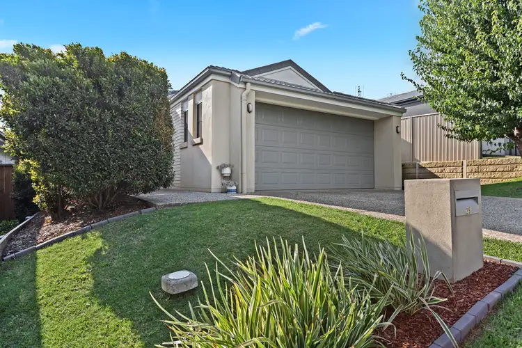 25 Cinnamon Drive, Glenvale QLD 4350