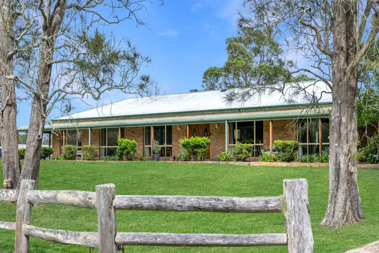 18 Oakfield Road, Salt Ash NSW 2318