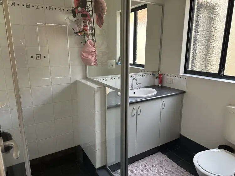 Fifth view of Homely unit listing, 2/20 Lanyon Street, Mandurah WA 6210