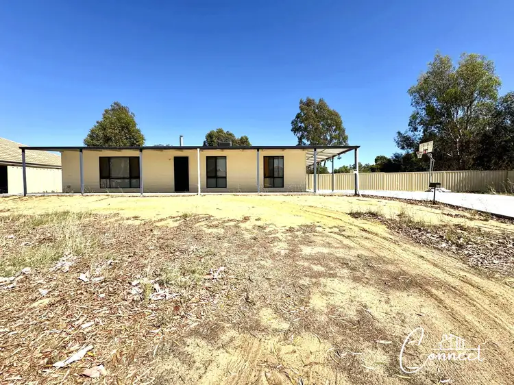 10 Riverside Outlook, Northam WA 6401