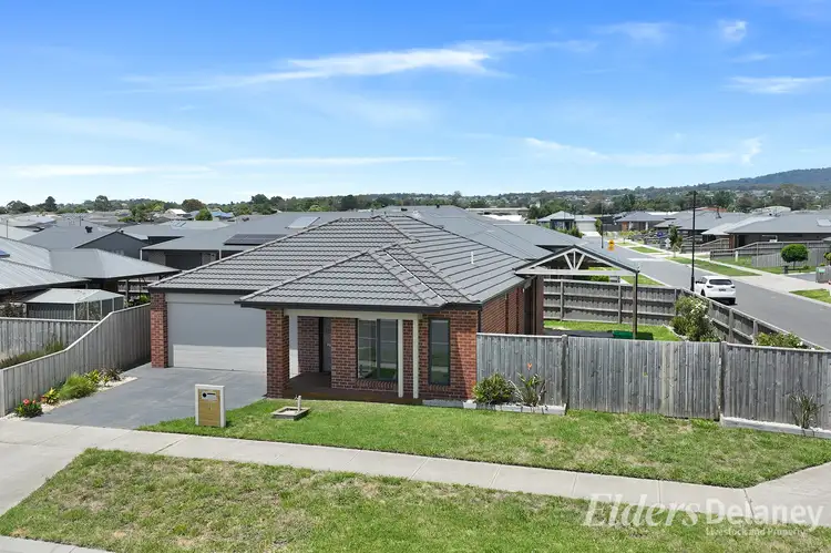 1 St Helena Way, Moe VIC 3825