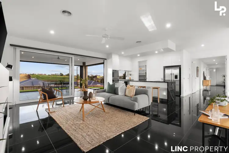 Fifth view of Homely house listing, 3 Numbat Place, Warragul VIC 3820