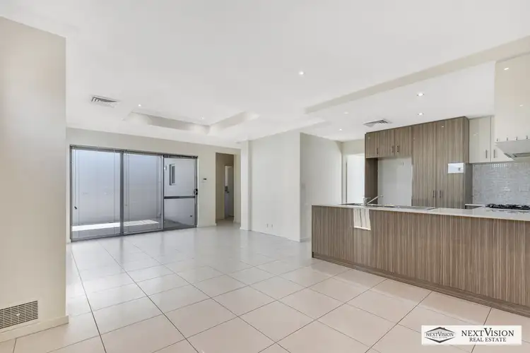 Fifth view of Homely house listing, 1/8 Wanarie View, Beeliar WA 6164