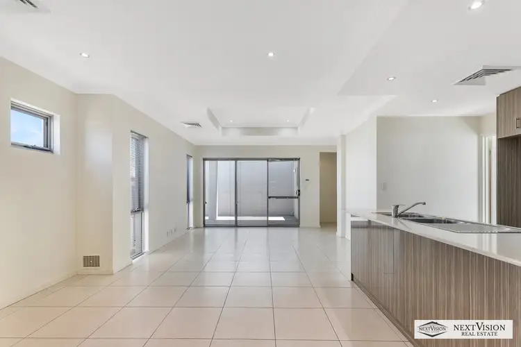 Sixth view of Homely house listing, 1/8 Wanarie View, Beeliar WA 6164