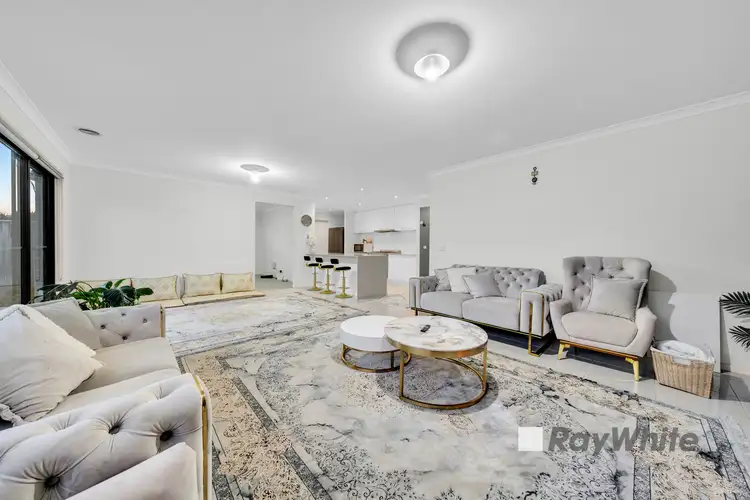 Fourth view of Homely house listing, 39 Windmill Circuit, Lyndhurst VIC 3975