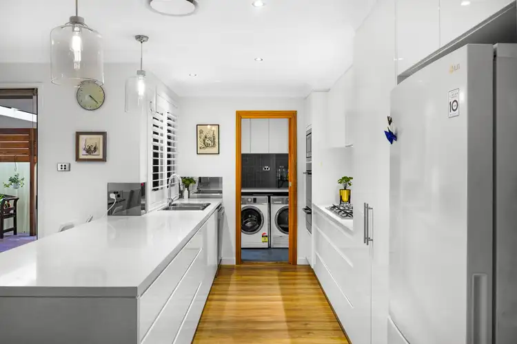 Fourth view of Homely house listing, 6 Grovewood Court, Horsley NSW 2530