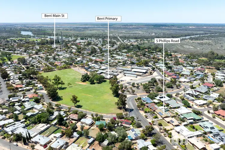 Second view of Homely house listing, 5 Phillips Road, Berri SA 5343