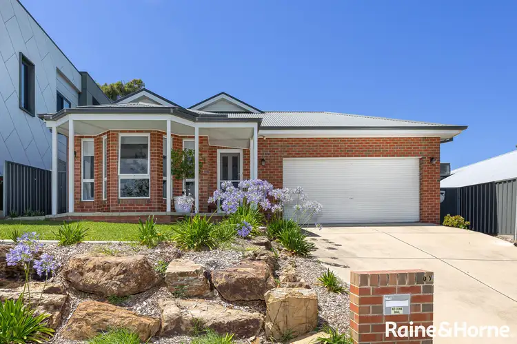 89 Brooklyn Drive, Bourkelands NSW 2650
