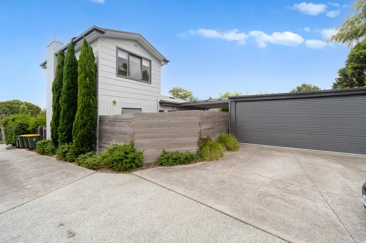 Main view of Homely house listing, 1/56 Summit Road, Frankston VIC 3199