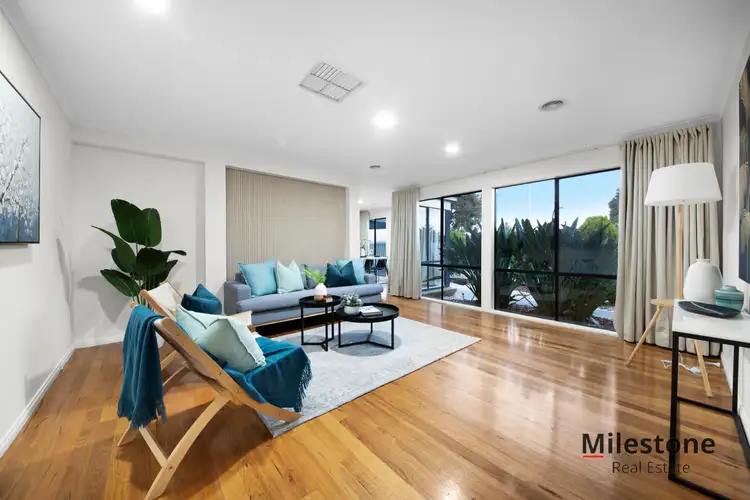 32 Jamieson Way, Point Cook VIC 3030