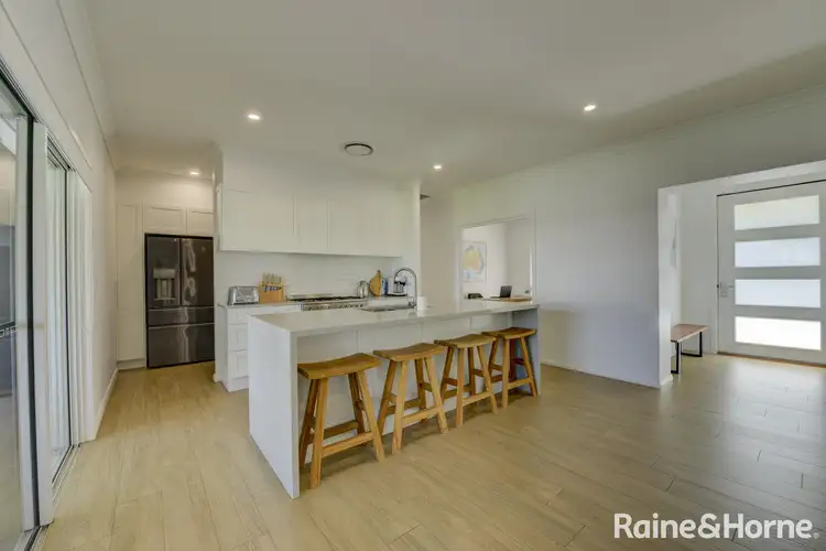Fifth view of Homely house listing, 6 Overlanders Way, Tamworth NSW 2340