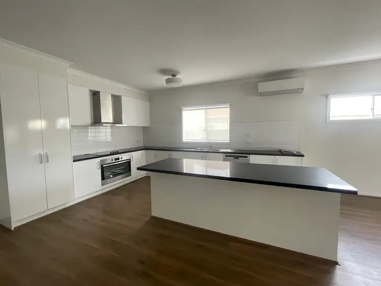 19 Sydney St, Albion VIC 3020
