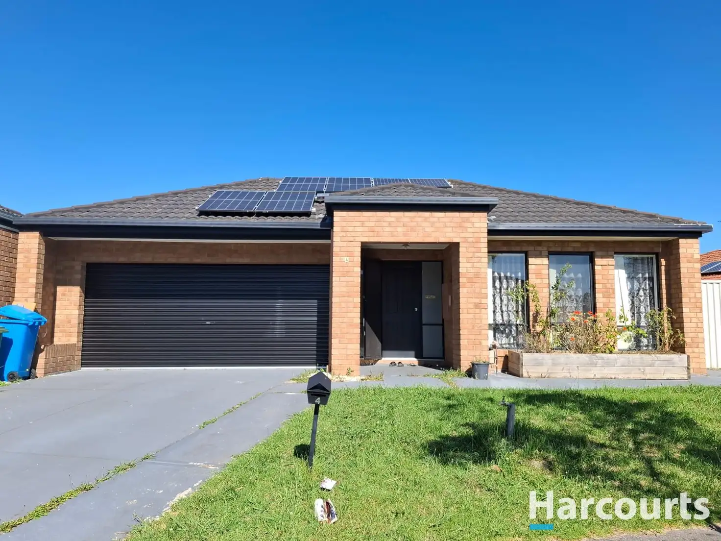 Main view of Homely house listing, 4 Gatehouse Parade, Cranbourne East VIC 3977