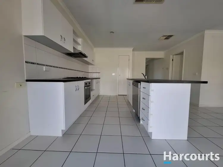 Fifth view of Homely house listing, 4 Gatehouse Parade, Cranbourne East VIC 3977