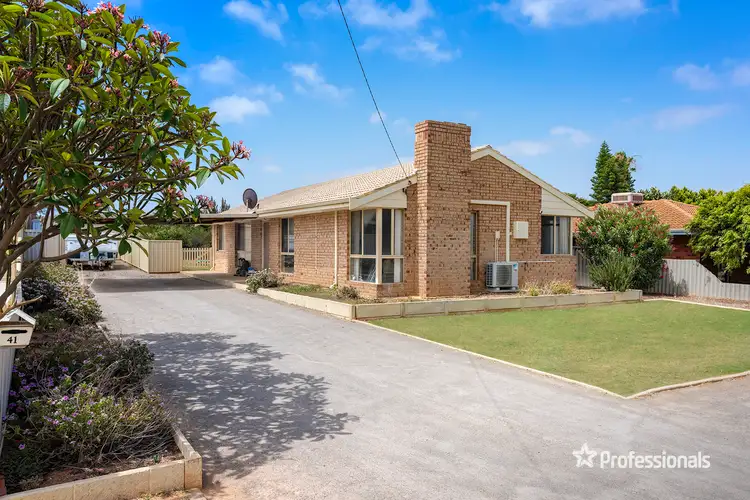 41 Bosley Street, Sunset Beach WA 6530