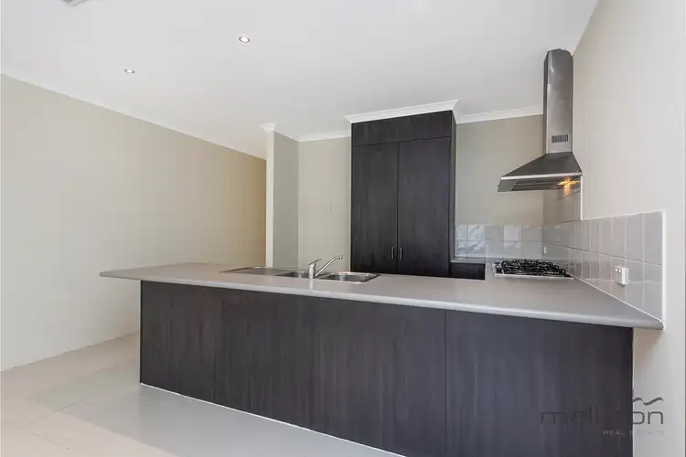 Second view of Homely house listing, 7 Roudnice Lane, Champion Lakes WA 6111