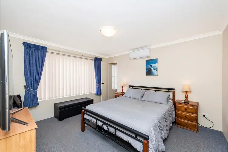 Fourth view of Homely villa listing, 2/4-6 Beverley Road, Cloverdale WA 6105