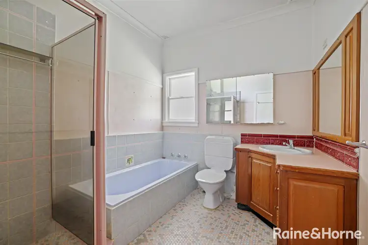 Fifth view of Homely house listing, 8 West Street, West Bathurst NSW 2795