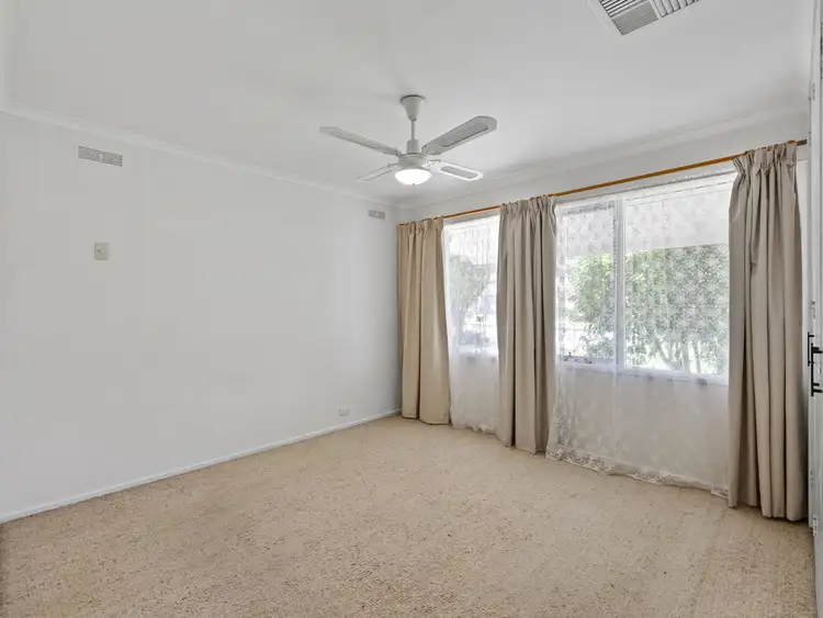 Fifth view of Homely house listing, 39 Goolagar Crescent, Springdale Heights NSW 2641